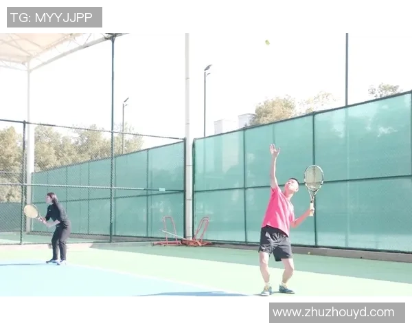 武汉网球队实力强劲荣登网球力量排行榜第七名展现出色竞技水平 武汉网球队实力强劲荣登网球力量排行榜第七名展现出色竞技水平