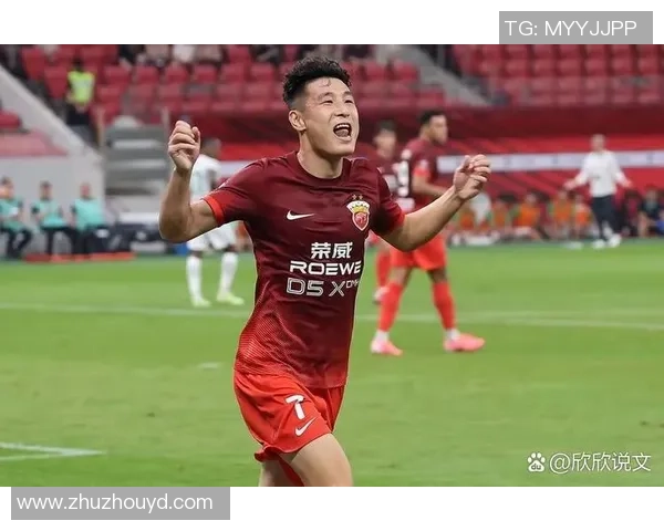 足球明星帅气高清照片集锦展现他们的风采与魅力