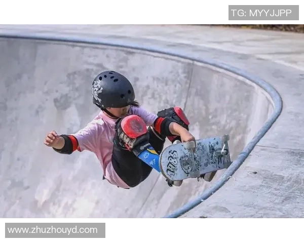 滑板专题：聚焦成都滑板队的节奏